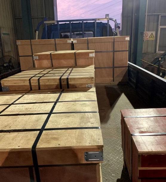 &Ouml;zel end&uuml;striyel bı&ccedil;aklar Ara&ccedil; Aksesuarları Paketleme Makineleri İ&ccedil;in Serfeli Bı&ccedil;aklar 12